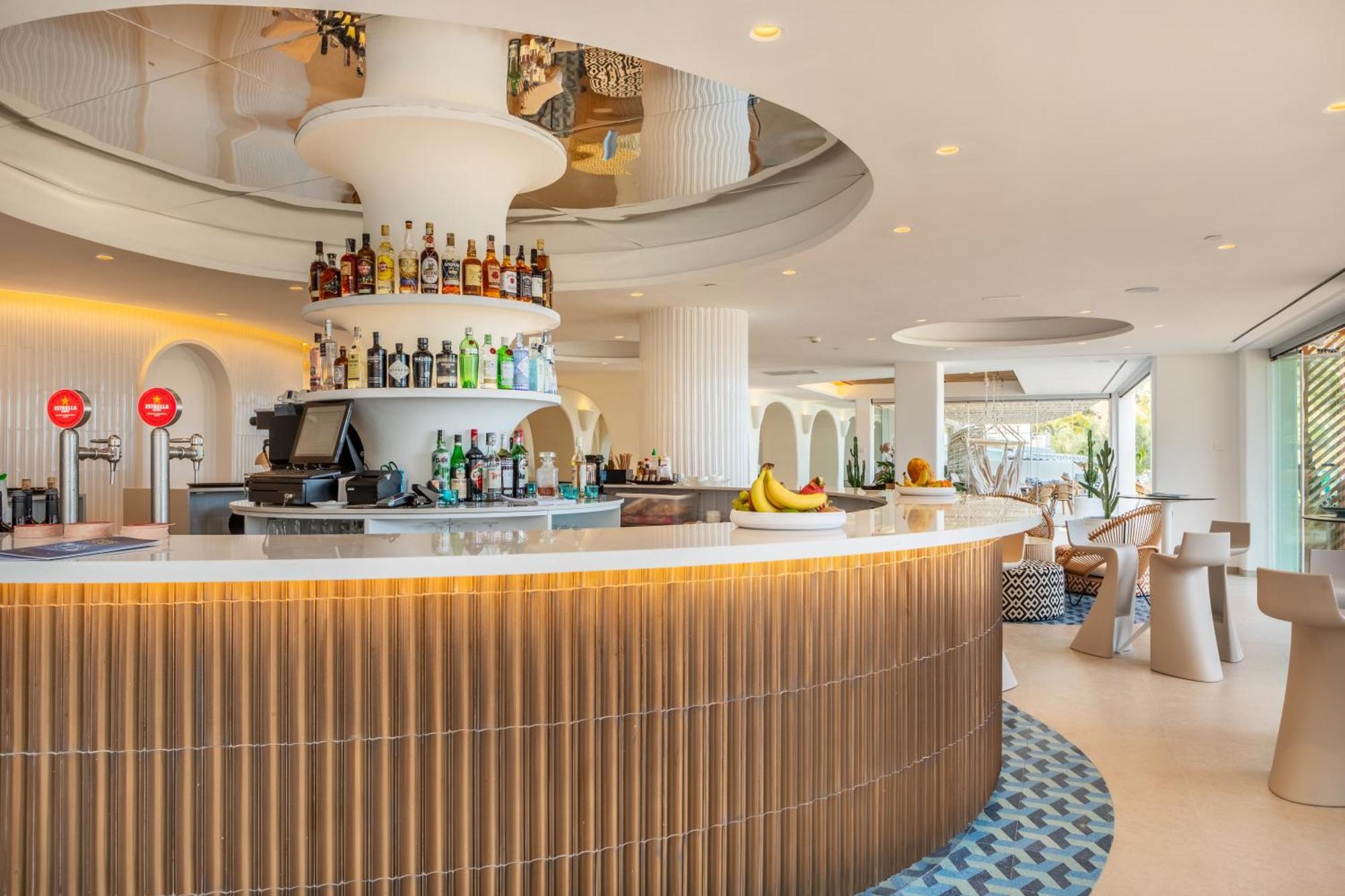 Grupotel Cala San Vicente Hotel