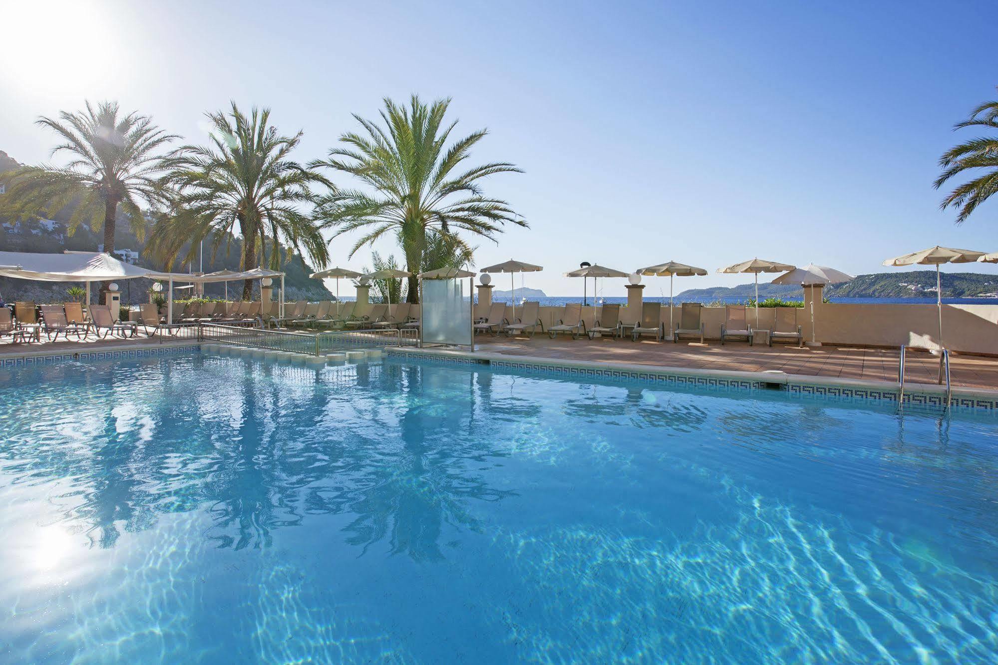 Hotel Grupotel Cala San Vicente 5*